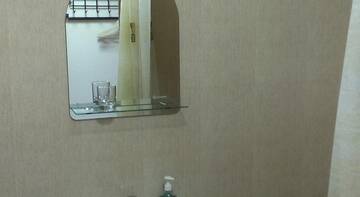 Фото номера Двухместный номер с 2 отдельными кроватями и душем Гостевой дом Severniy Kristall г. Урень 4